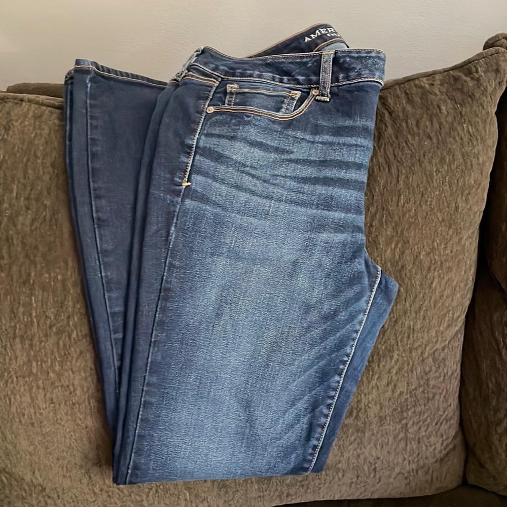 AE super stretch skinny jeans in like new condition